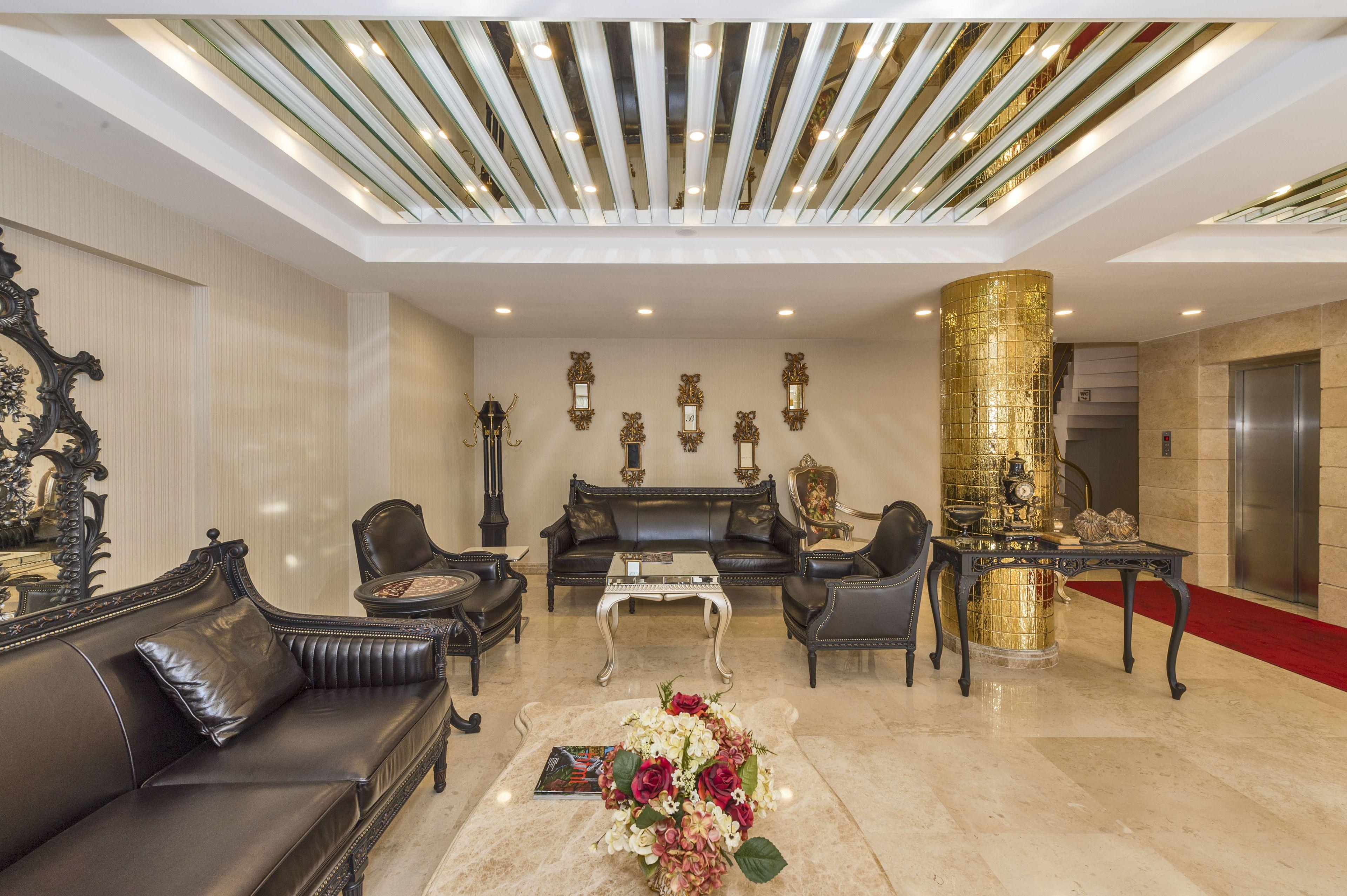 Escardin Hotel — Photos 1